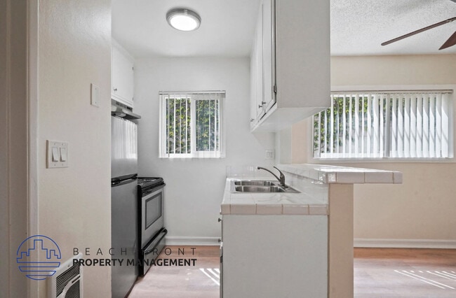 Photo - 20627 Amie Ave.