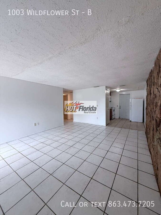 Photo - 1003 Wildflower St Unit B
