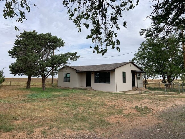 Building Photo - 6753 TX-114 Unit 1 - 6753 E. State Road 114