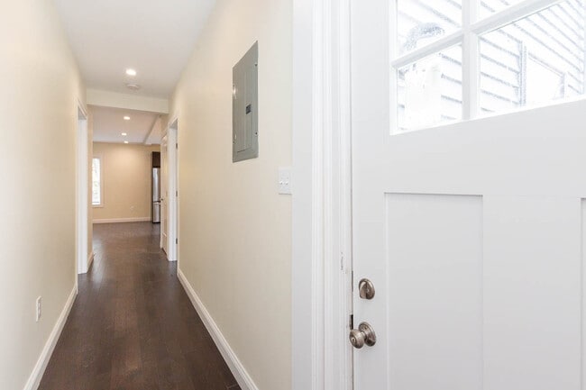 Photo - 59 Catherine St Unit 1