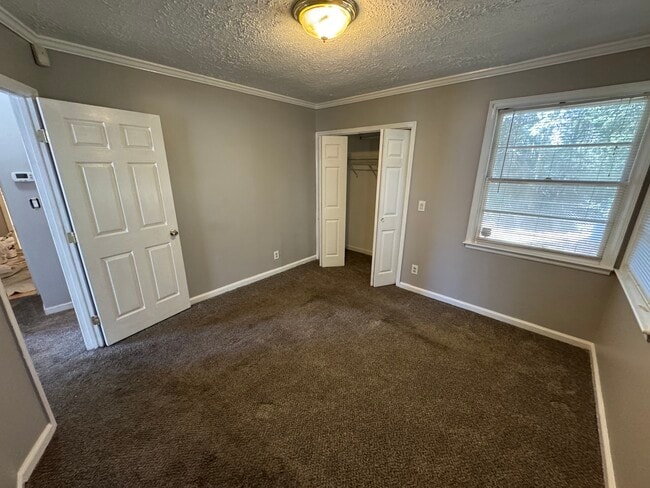 Photo - 275 Ryals Ave