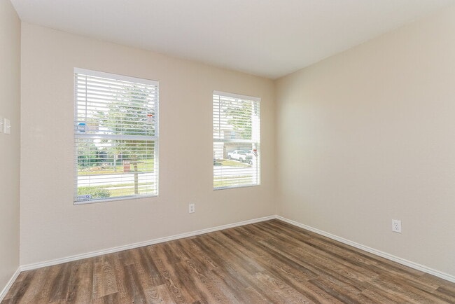 Photo - 7128 Little Mohican Dr