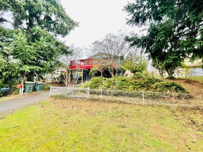 Photo - Tranquil House on Quiet South Delridge Street!