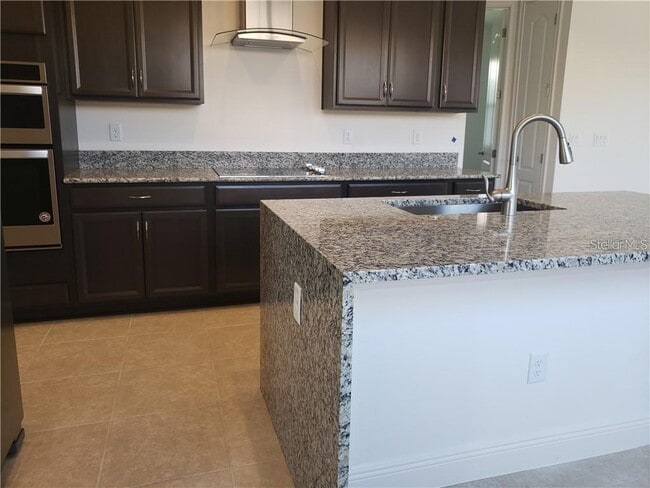 Photo - 10521 Gatley Pl