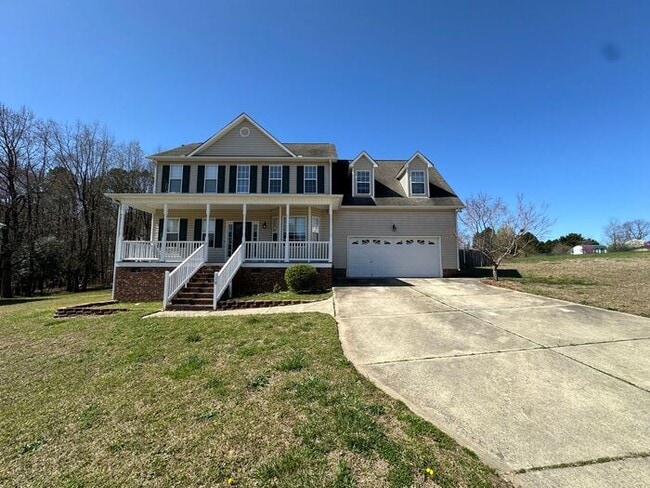 Beautiful 3 Bedroom Home on Over 3/4 Acres... - Beautiful 3 Bedroom Home on Over 3/4 Acres...
