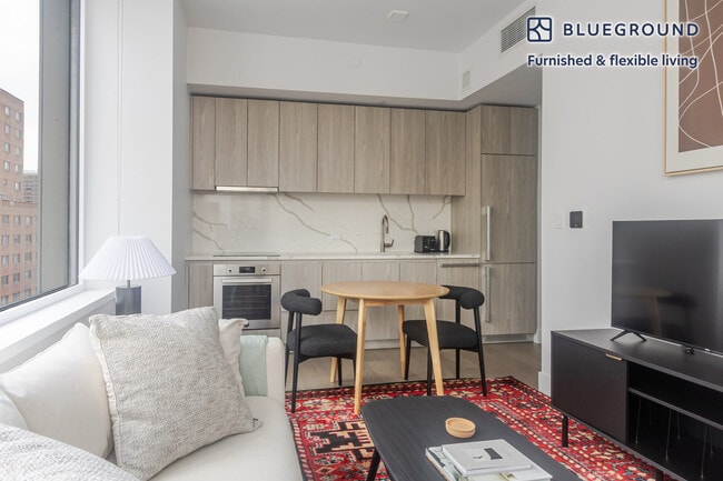 Photo - 200 E 23rd St Unidad FL15-ID1912