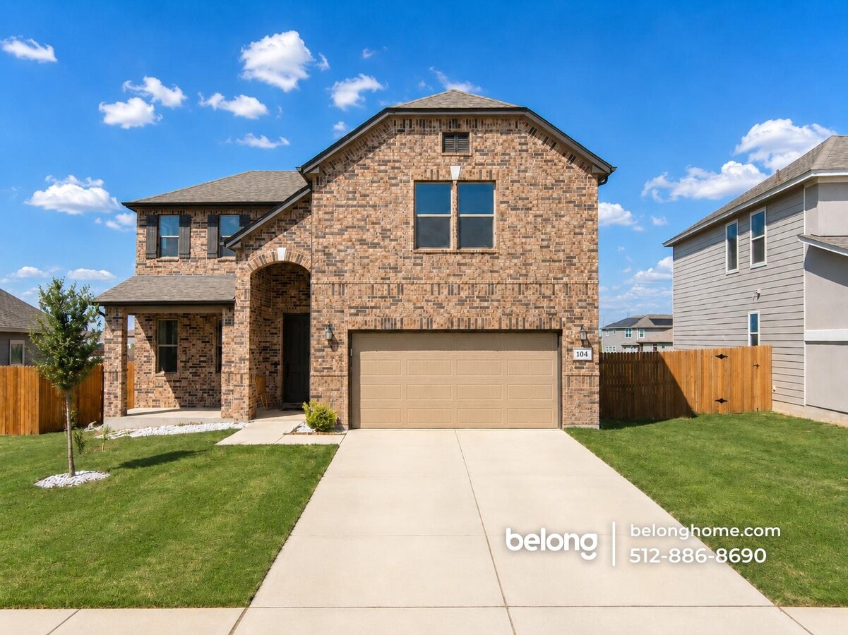 Photo - 104 Whitney Dr