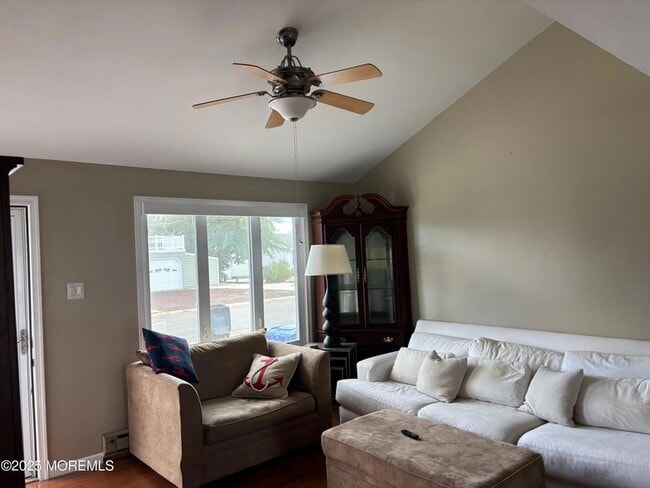 Photo - 156 Rodman Dr