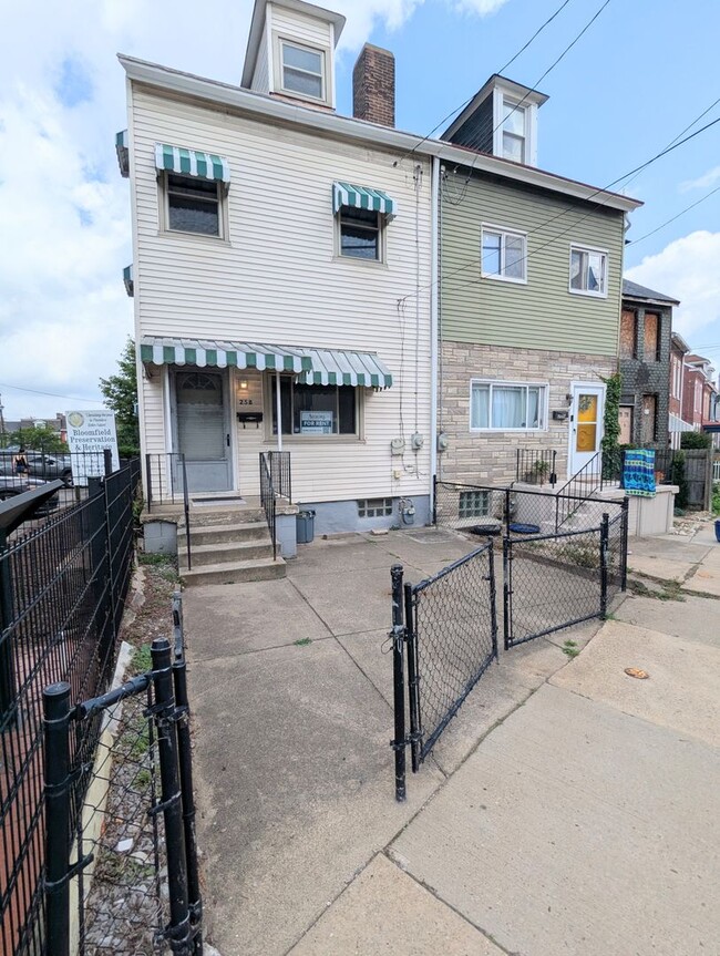Photo - 3 Bedroom 1 Bathroom Single Family Home (Bloomfield)