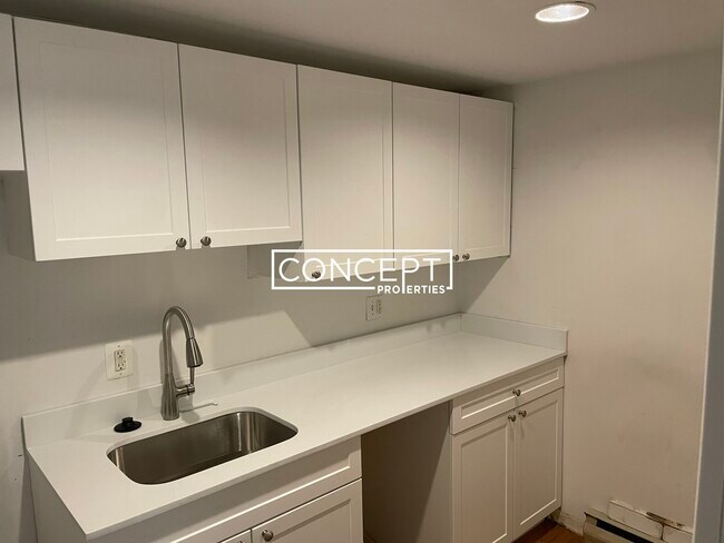 Photo - 1742 Washington St Unit 1