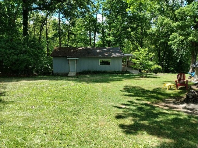 Photo - 136 Snyder Dr