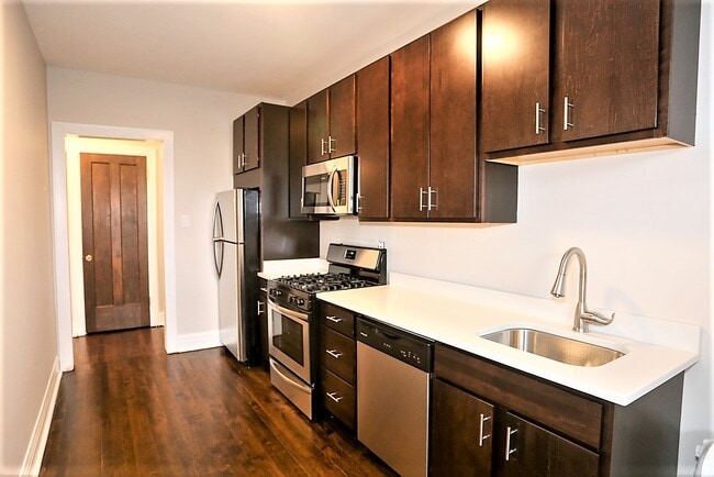 Photo - 5306 N Ashland Ave Unit 2