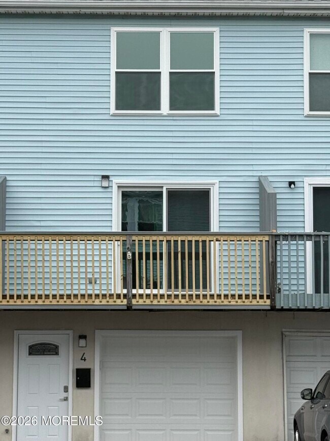 Photo - 4 Beachway Ave