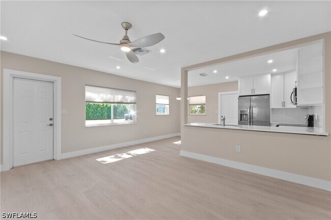 Photo - 2685 Van Buren Ave