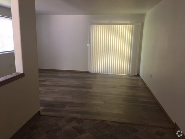 Building Photo - 3126 NE 102nd Ave Rental