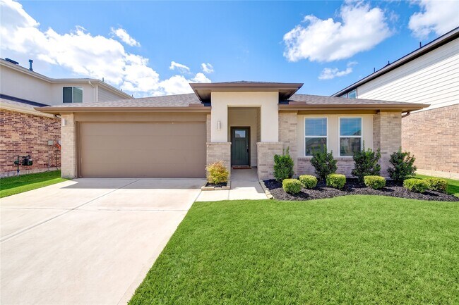 Building Photo - 30215 Lone Peak Dr