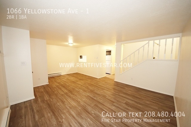 Photo - Yellowstone Townhouse Apartments