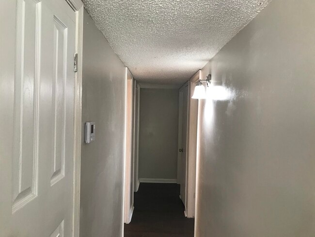 Photo - 48 S Bristol Rd