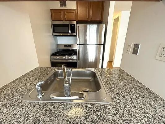Photo - 350 W 50th St Unidad 26A