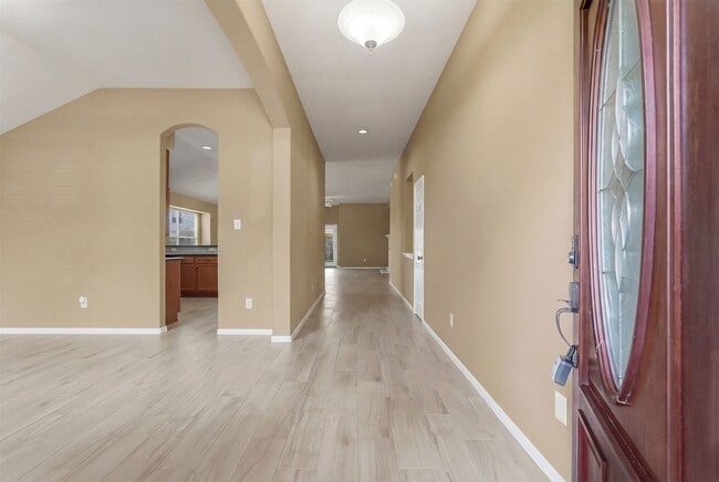 Photo - 2918 Mustang Meadow Ln