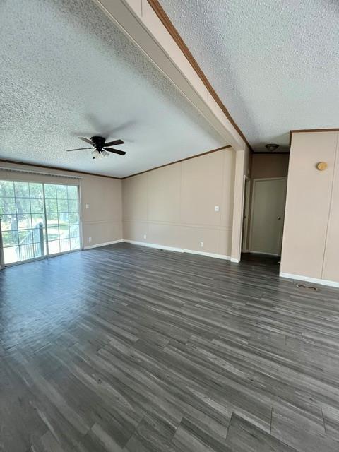 150 Oak Forest Dr