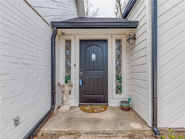 Photo - PRELEASING (3) Bed/(2) Bath Recent Remod in East Norman Early June!