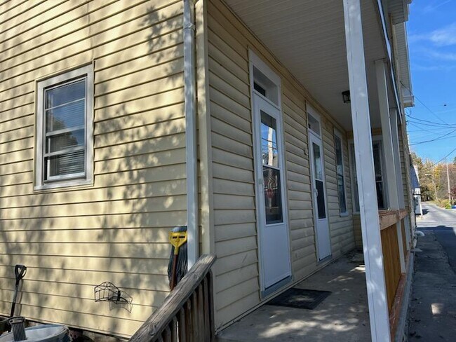 Photo - 32 W Sheridan Ave