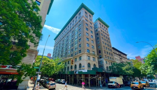 Building Photo - 220 W 98th St Unit 11A Rental