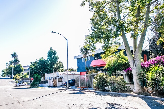 Photo - 1908 Clinton St Unit 3