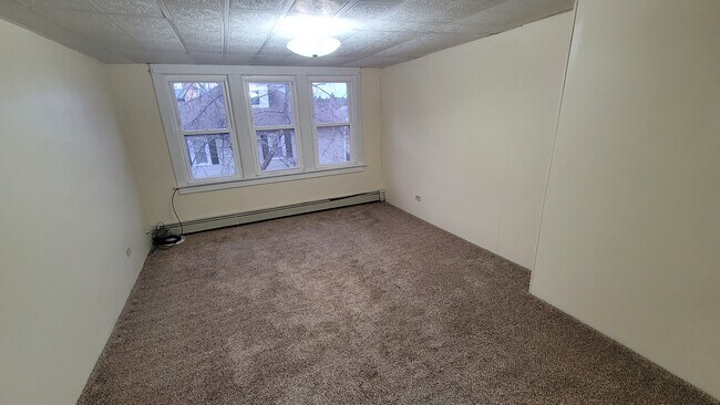 Photo - 103 Perrin Ave Unidad 3rd Floor