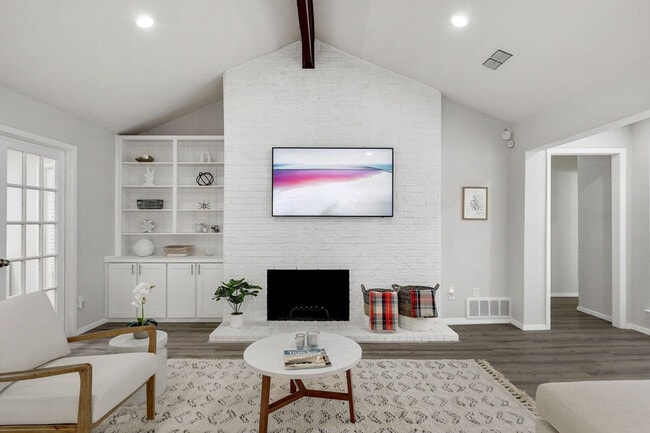 Photo - 4513 Foxfire Way Unit ID1019572P