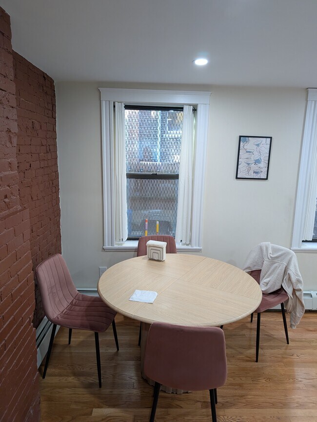 Photo - 38 Bradford St Unit 1