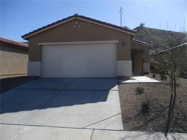 Building Photo - 2474 Tapatio Dr