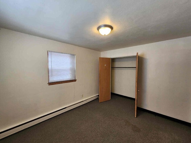 Photo - 1 bedroom - Heat & Water included Unidad 4
