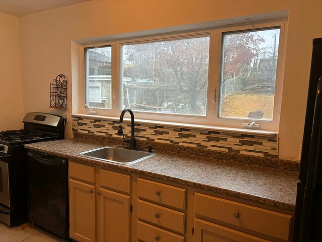 Photo - 7234 Hazel Ave