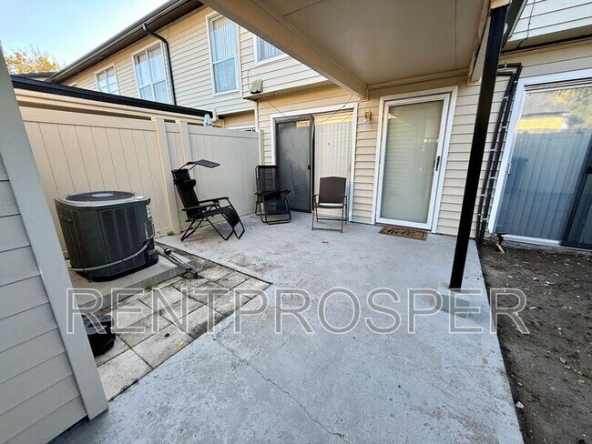 Photo - 1720 Potomac Ct Unit 1720