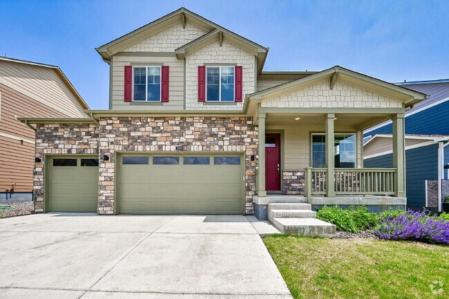 Building Photo - $2,995.00, 4 bedrooms, 2.5 baths with a bi... Rental