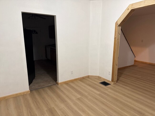 Photo - 1145 W Calhoun Ave Casa