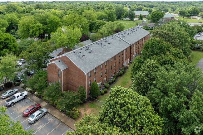 Photo - Harry C. White Manor