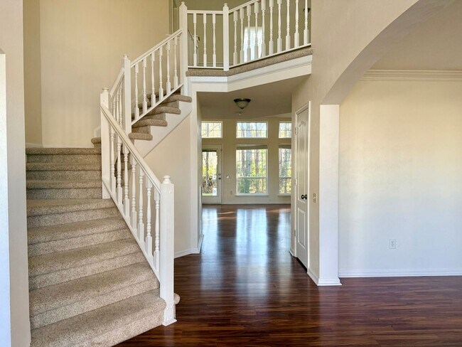 Photo - 5 bed 3 bath Single Family Home in VB