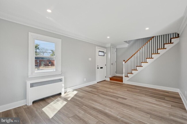 Photo - 1230 MacDade Boulevard House
