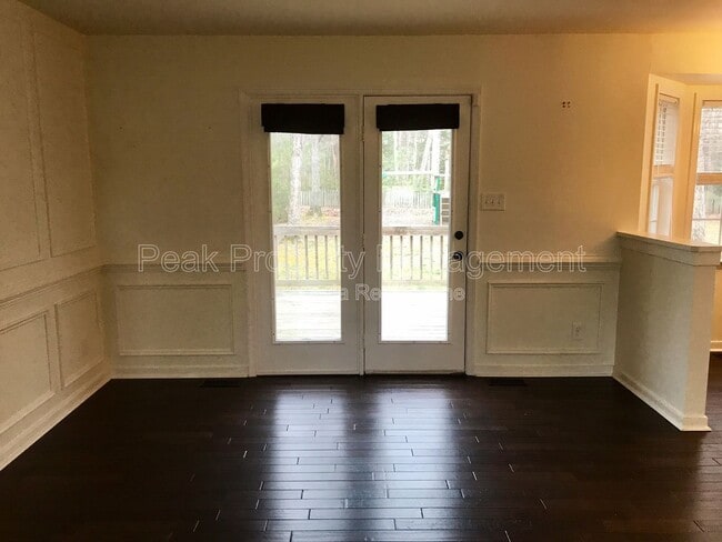 Photo - 12003 Stamford Rd
