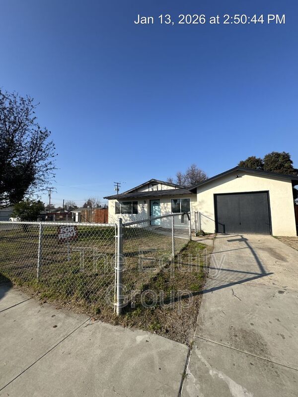 Building Photo - 4344 W La Vida Ave