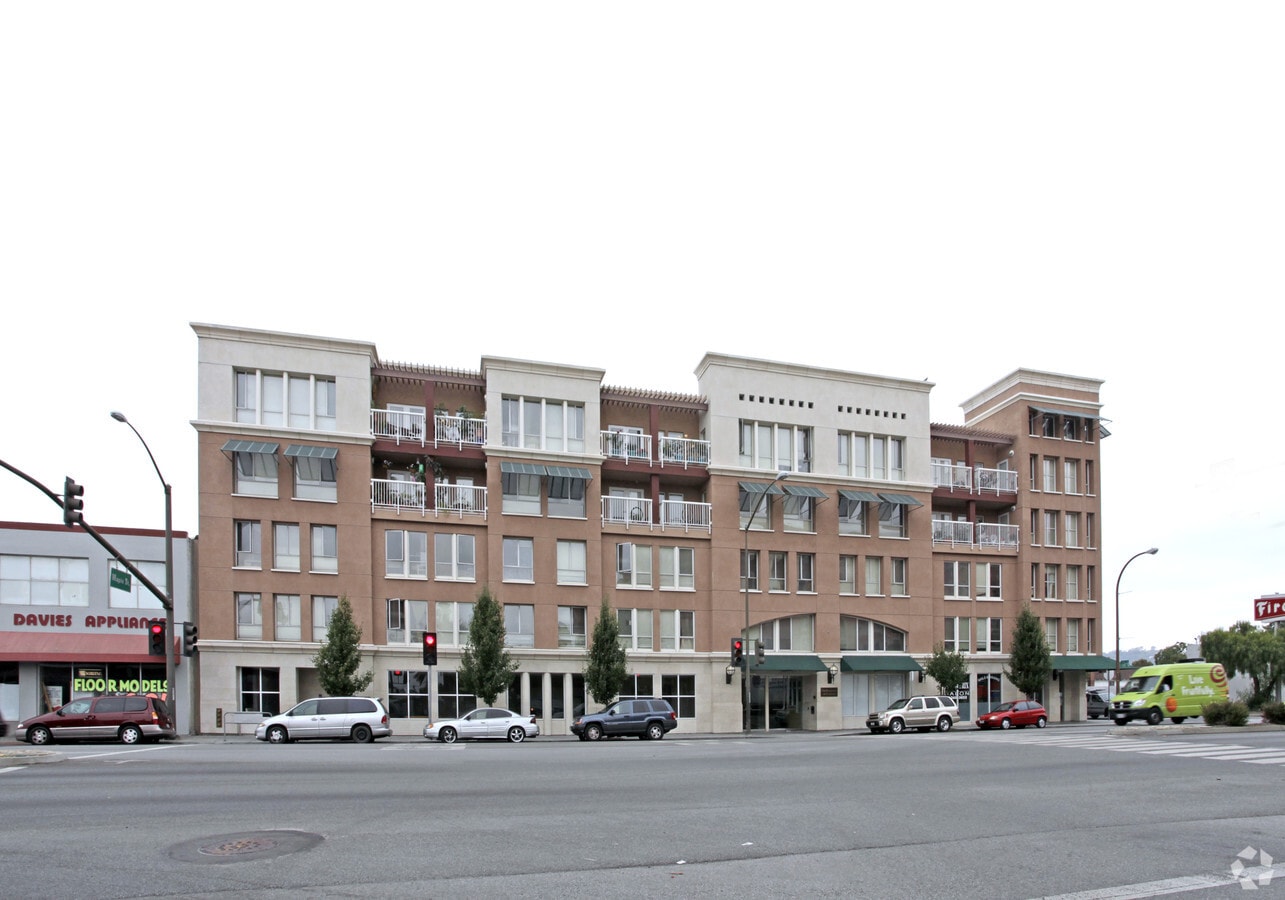 Photo - Villa Montgomery Apartments