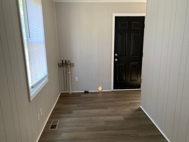 Photo - Property for rent - section 8