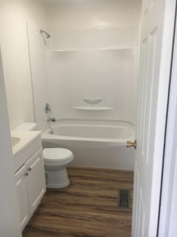 Photo - 509 McColley St