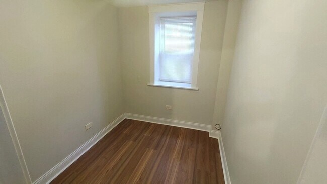 Photo - 109 N Center St Unit G