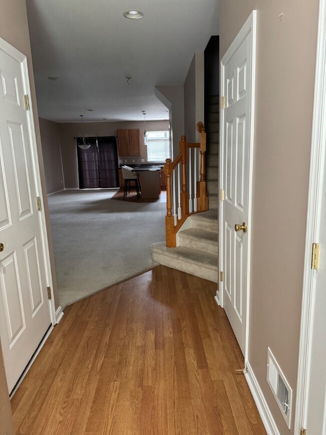 Building Photo - 50 W Worthington Blvd Rental