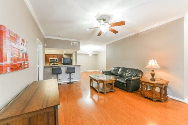 Photo - 2255 Braeswood Park Dr Unidad 153