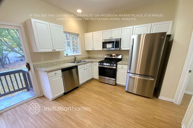 Photo - 203 Monarch Dr